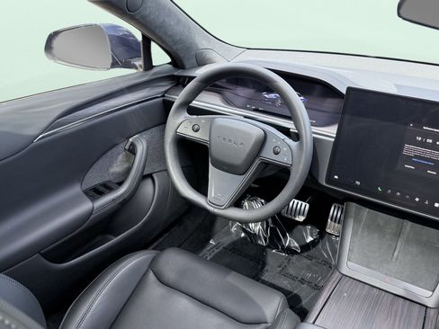 Used 2024 Tesla Model S AWD/4WD image 54