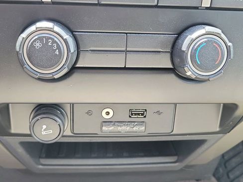 Used 2010 Ford F150 XLT AWD/4WD image 22