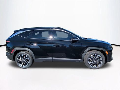 New 2026 Hyundai Tucson Limited image 4