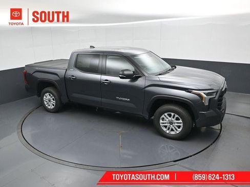 New 2026 Toyota Tundra SR5 w/ SR5 Premium Package AWD/4WD image 48