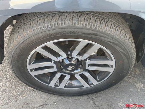 Used 2024 Toyota 4Runner Limited image 8