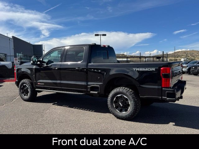 New 2027 Ford F250 Platinum w/ Tremor Off-Road Package AWD/4WD image 3