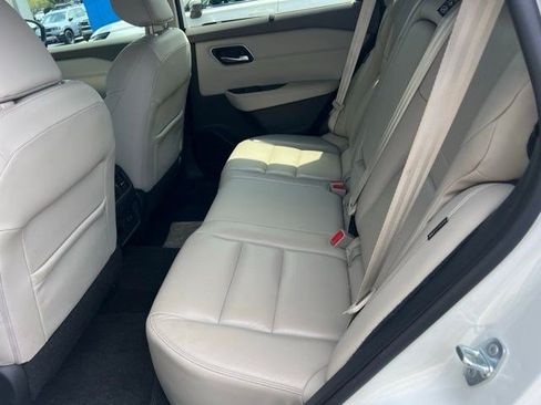 Used 2021 Nissan Rogue SL FWD image 11