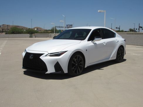 Used 2025 Lexus IS 300 F Sport RWD image 1