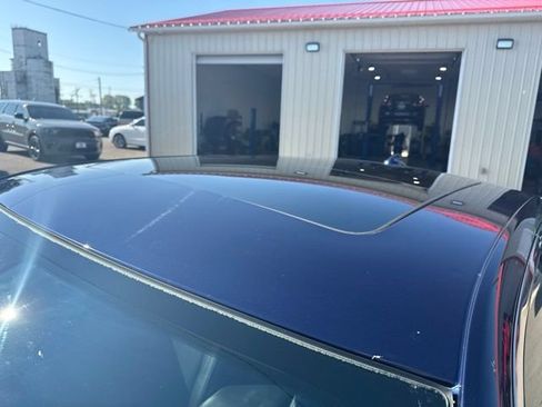 Used 2016 Chrysler 300 Limited AWD/4WD image 9