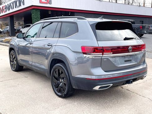 Used 2024 Volkswagen Atlas SE image 5