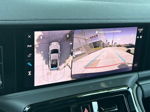 New 2025 Porsche Panamera 4 AWD/4WD image 22
