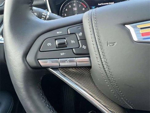 Certified 2024 Cadillac XT6 Premium Luxury w/ Platinum Package image 30