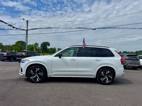 Used 2020 Volvo XC90 T6 R-Design w/ Protection Package Premier AWD/4WD image 2