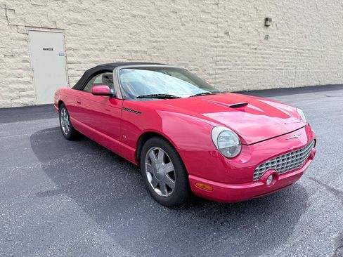 Used 2003 Ford Thunderbird RWD image 7