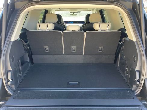 New 2026 Lincoln Navigator Reserve w/ Jet Appearance Package AWD/4WD image 15