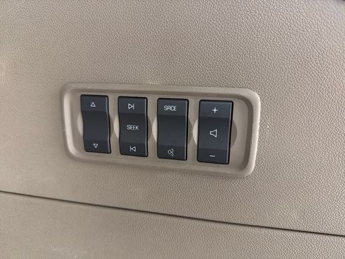 Used 2016 GMC Acadia Denali AWD/4WD image 17
