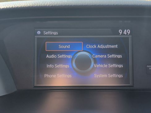 Used 2017 Honda Accord Sport image 18
