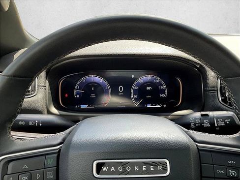Used 2024 Jeep Wagoneer 2WD w/ Premium Group I image 22
