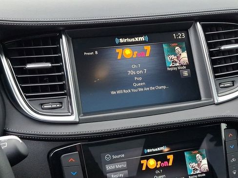 Used 2025 INFINITI QX50 Luxe image 19