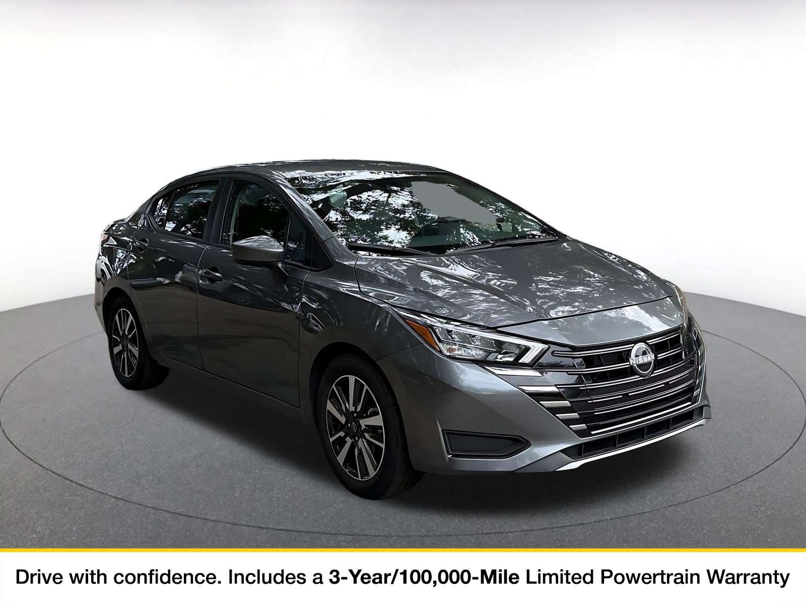 Used 2025 Nissan Versa SV FWD image 1