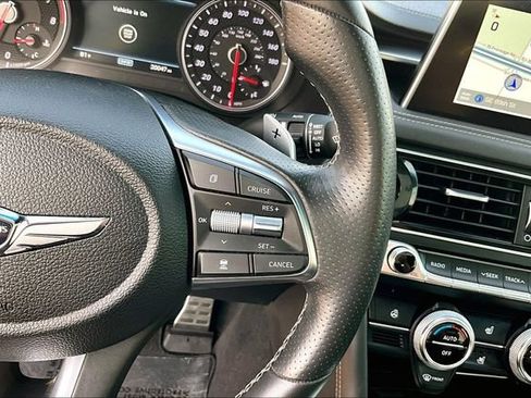 Used 2021 Genesis G70 3.3T w/ Sport Package RWD image 16