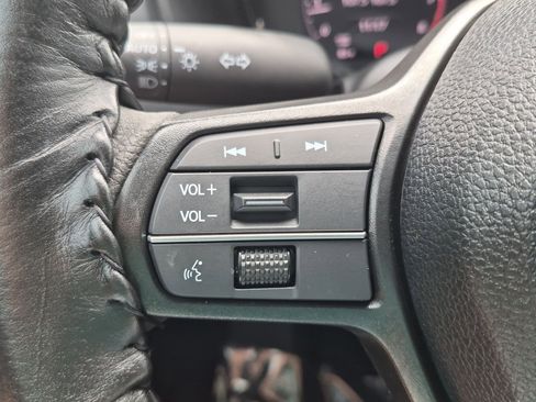 Certified 2025 Honda Accord SE image 15