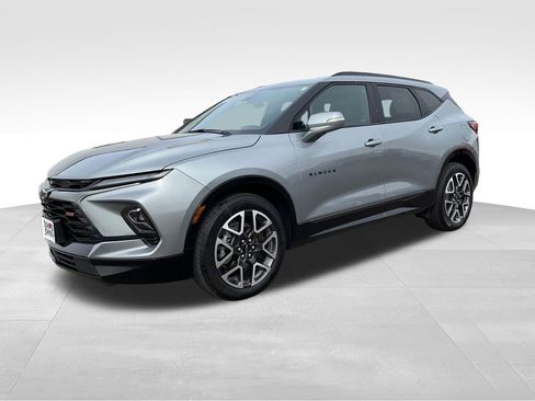 Used 2024 Chevrolet Blazer RS w/ Enhanced Convenience Package image 33