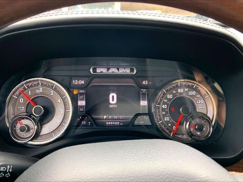 Used 2021 RAM 1500 Limited image 18