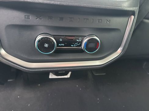 New 2026 Ford Expedition Max Active image 20