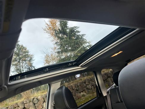 Used 2014 Subaru Forester 2.0XT Touring image 15