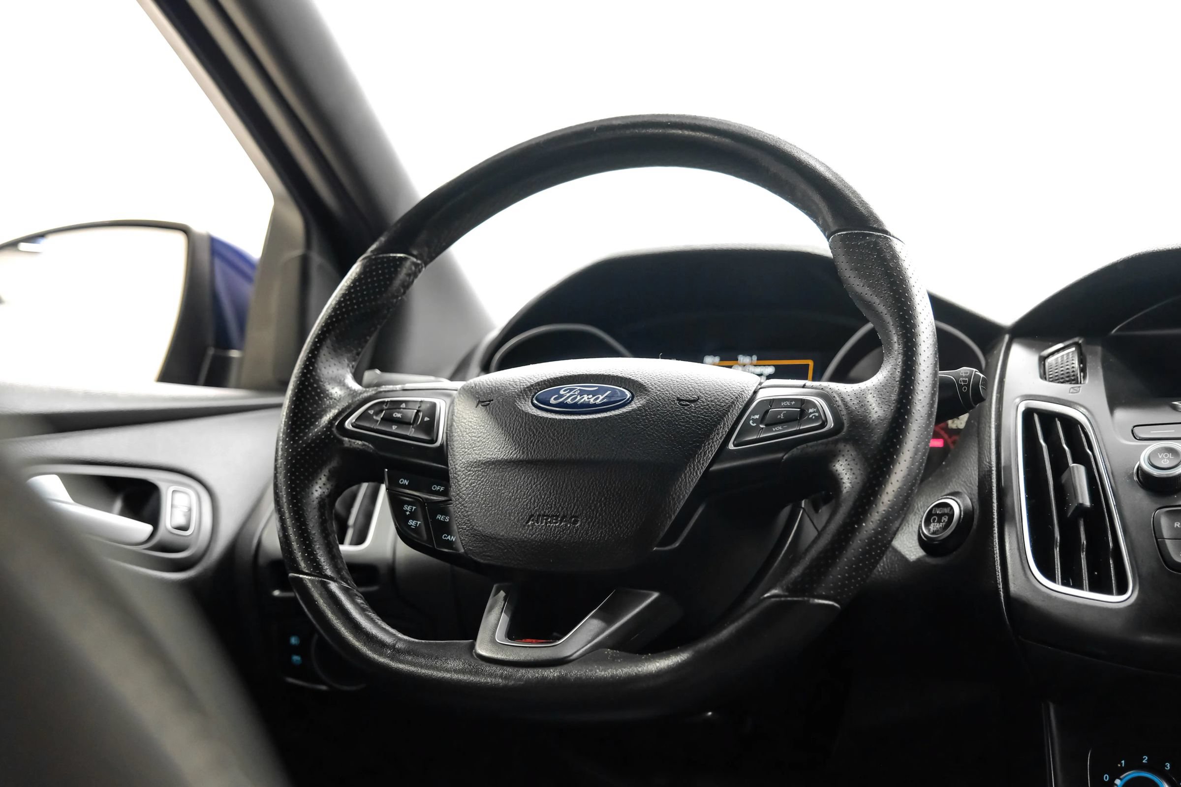 Used 2017 Ford Focus ST FWD image 20