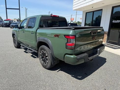 Used 2023 Nissan Frontier PRO-4X w/ Pro Convenience Package AWD/4WD image 6
