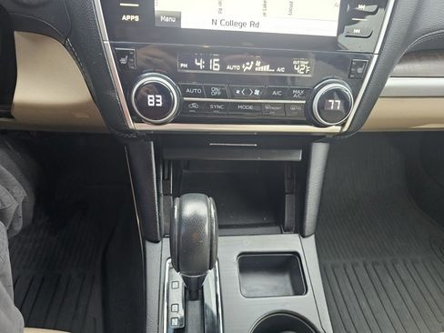 Used 2018 Subaru Outback 3.6R Limited image 15