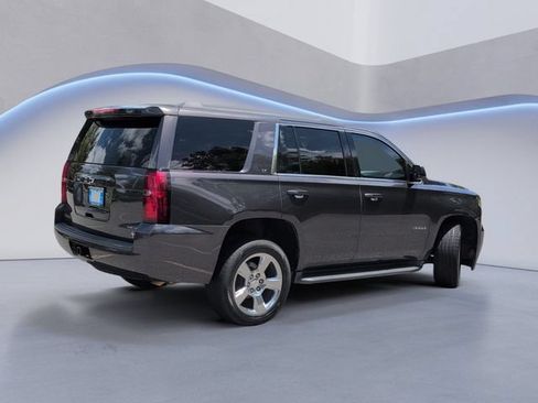 Used 2017 Chevrolet Tahoe LT RWD image 4