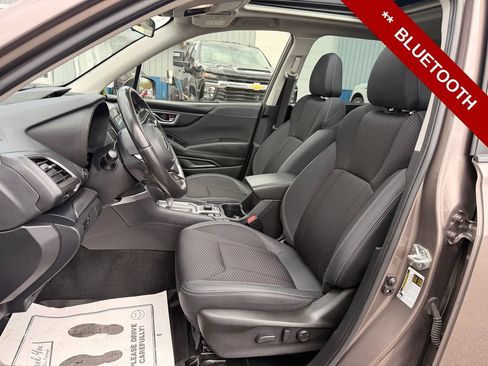 Used 2023 Subaru Forester Premium AWD/4WD image 11