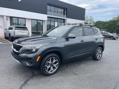 Used 2023 Kia Seltos EX