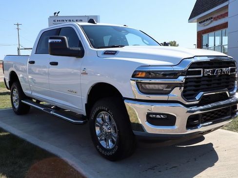 Used 2025 RAM 2500 Big Horn image 4