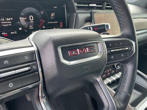 Used 2025 GMC Terrain Elevation AWD/4WD image 7