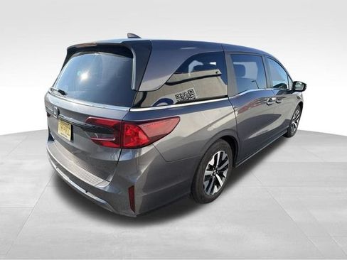 Used 2025 Honda Odyssey EX-L image 6