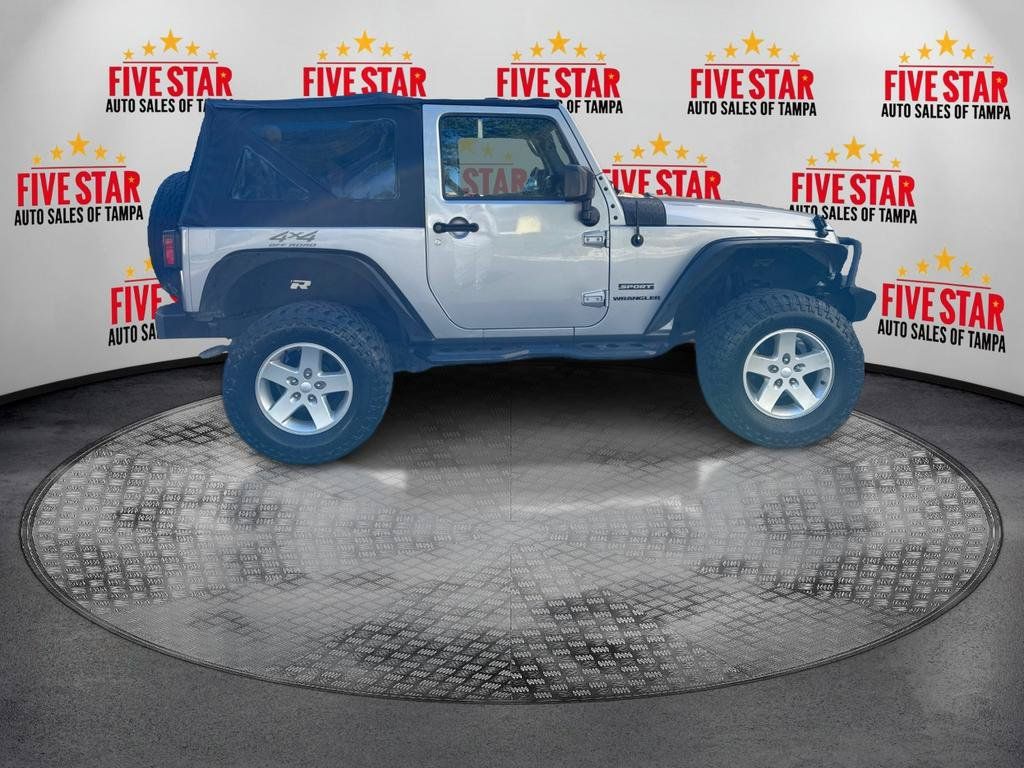 Used 2017 Jeep Wrangler Sport w/ Quick Order Package 24S AWD/4WD image 8
