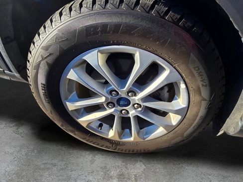 Used 2022 Ford Escape SE w/ Convenience Package image 18