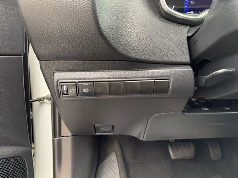 Certified 2021 Toyota Corolla XLE image 20