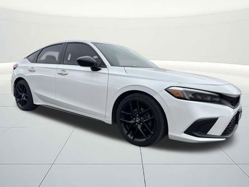 Used 2022 Honda Civic Sport image 7