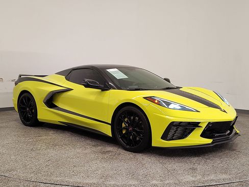 Used 2023 Chevrolet Corvette Stingray Preferred Conv w/ Z51 Performance Package image 7