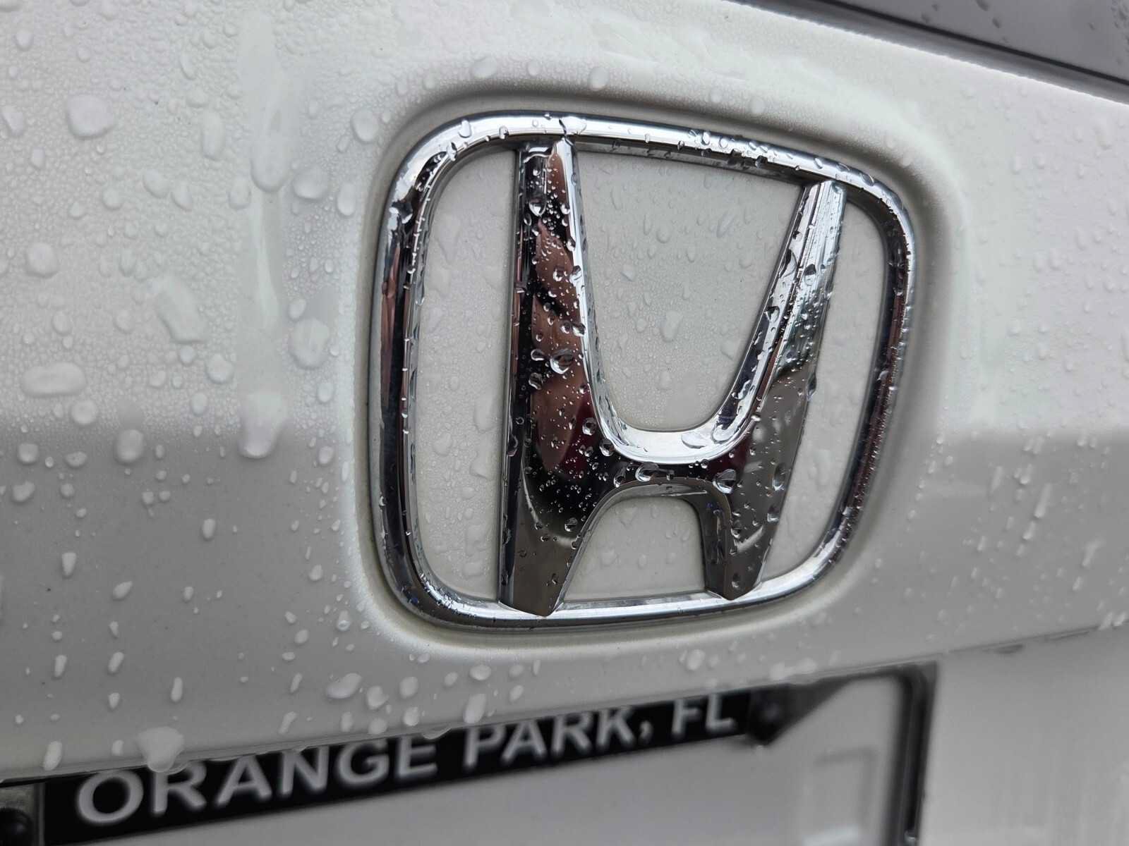 Used 2024 Honda CR-V EX-L image 17