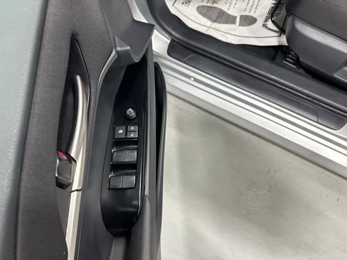 Used 2025 Toyota Camry LE image 9