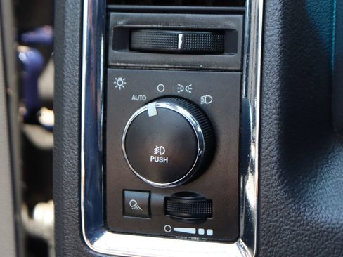 Used 2012 RAM 3500 Laramie w/ Cold Weather Group AWD/4WD image 21