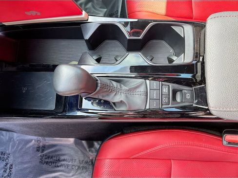 Used 2025 Toyota Camry XSE image 17