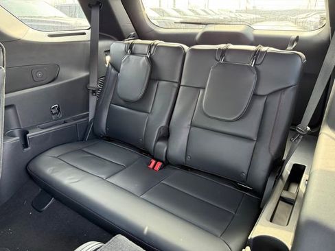 New 2026 Ford Explorer ST-Line w/ ST-Line Street Pack image 14