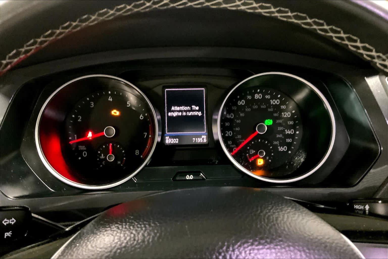 Used 2021 Volkswagen Tiguan SE w/ Panoramic Sunroof Package AWD/4WD image 26