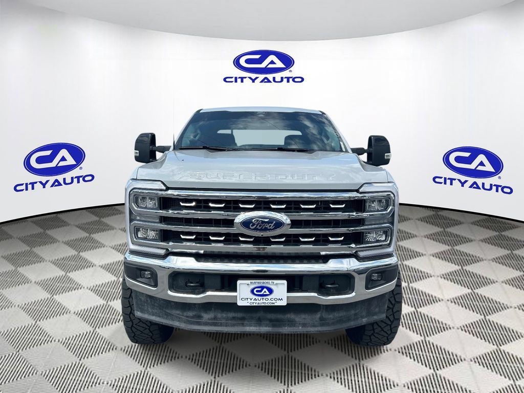 Used 2025 Ford F250 Lariat AWD/4WD image 10