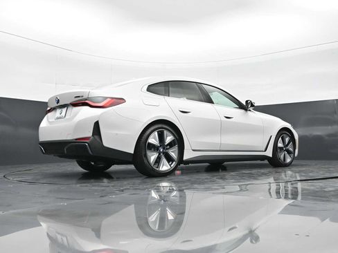 New 2026 BMW i4 xDrive40i w/ Premium Package AWD/4WD image 28
