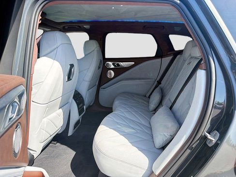 Used 2025 BMW XM Label Red image 22