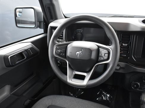 Used 2022 Ford Bronco 4-Door image 18